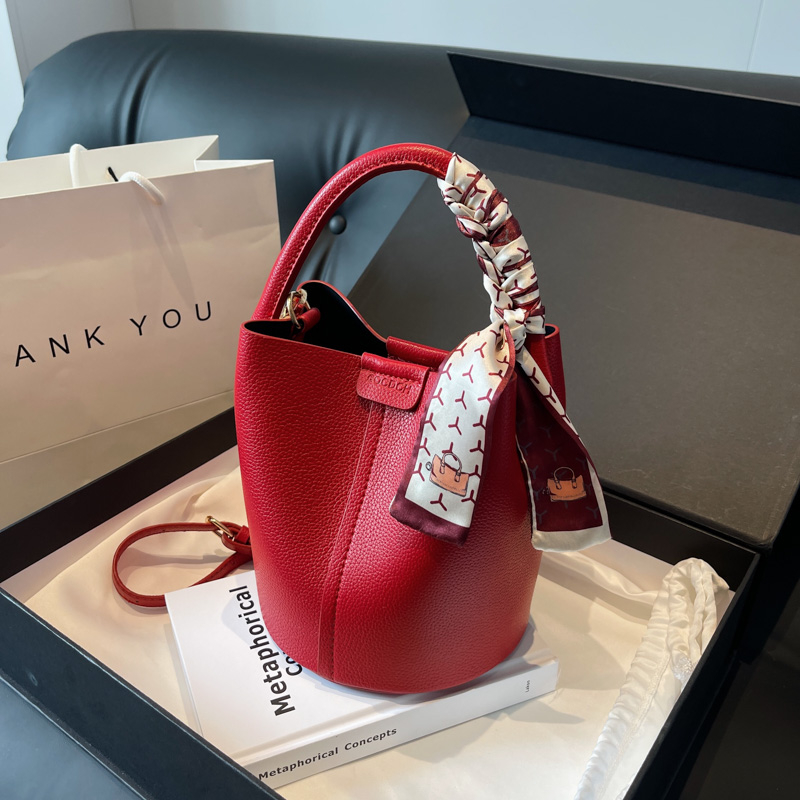 Luxury Bags In Sale - 레드 PU 버킷 숄더백, 크로스바디 백,