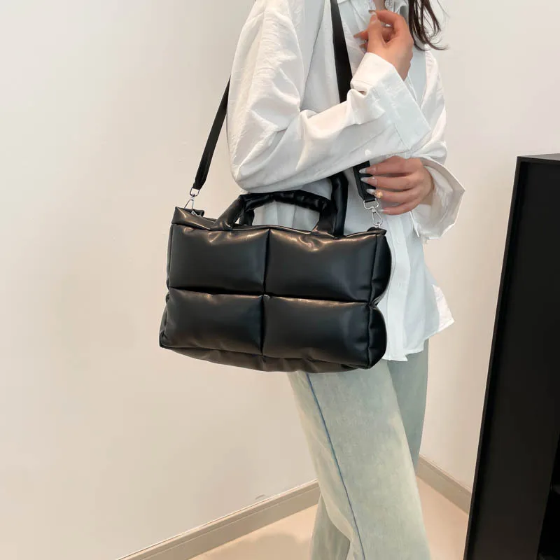 럭셔리 소프트 PU 가죽 토트백 여성용 퀼팅 디자이너  - Luxury Quilted Bags 리뷰 및 가격