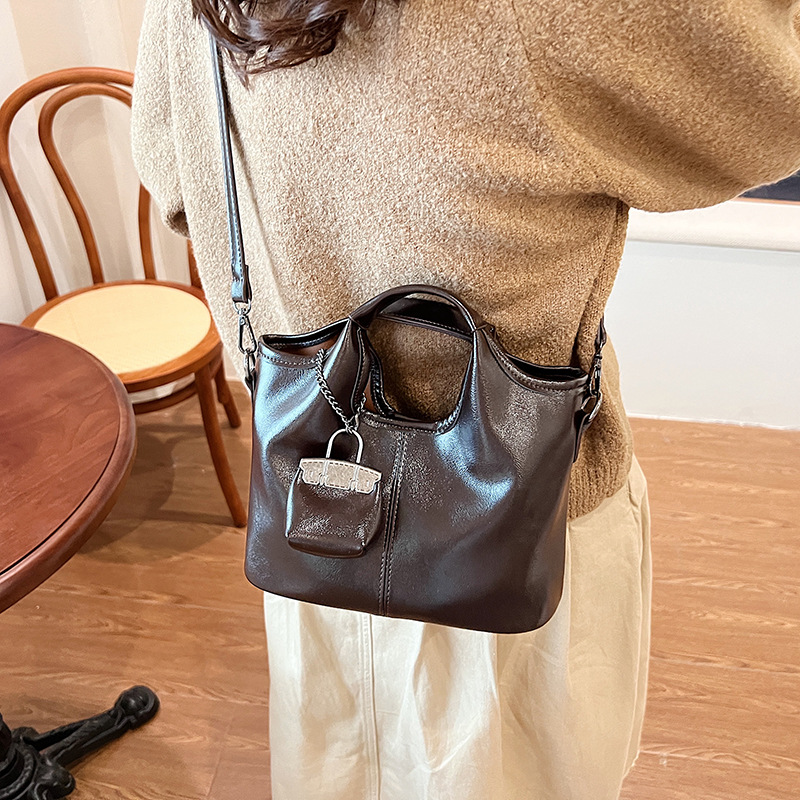 고품질 인기 도매 니치 디자인 레트로 패션 겨드랑이 크 - Luxury Bags Sell 리뷰 및 가격