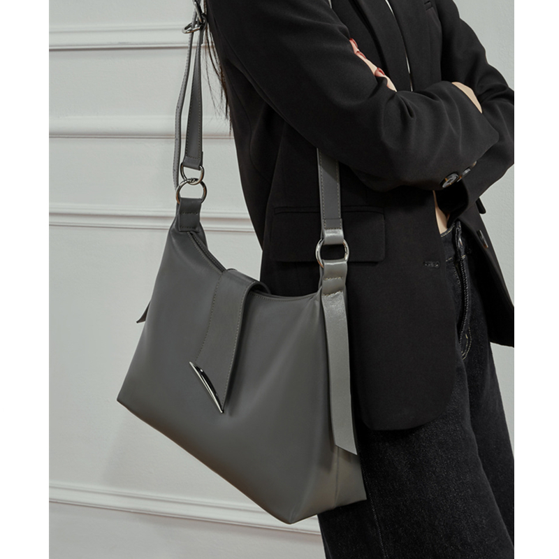 Hifashion 소가죽 정품 가죽 여성용 대형 호보  - Luxury Tote Bags With Zipper 리뷰 및 가격